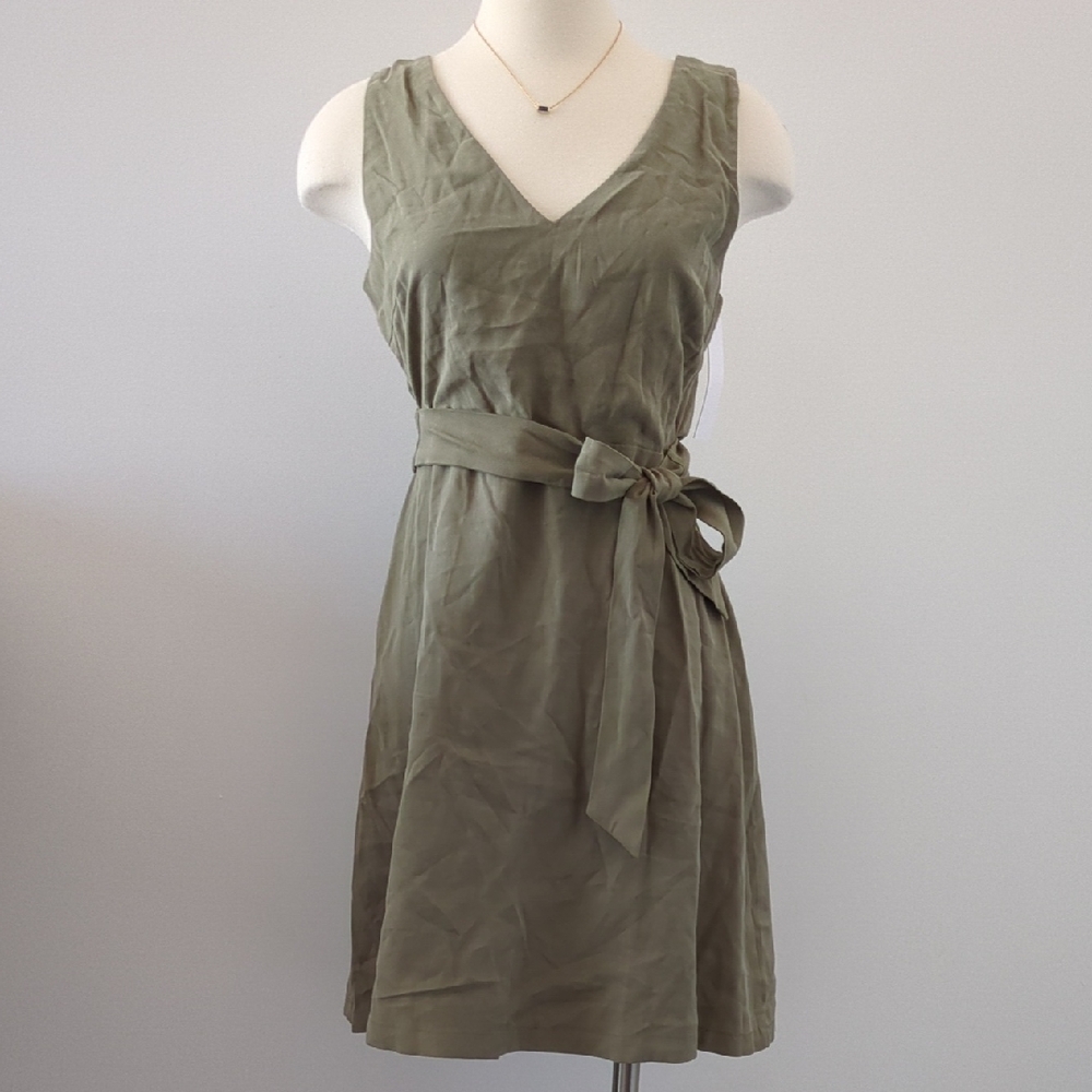 NWT Gilli Olive Green Dress with Belt And Back Cutout
